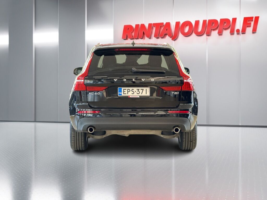 Volvo XC60 2019 Musta