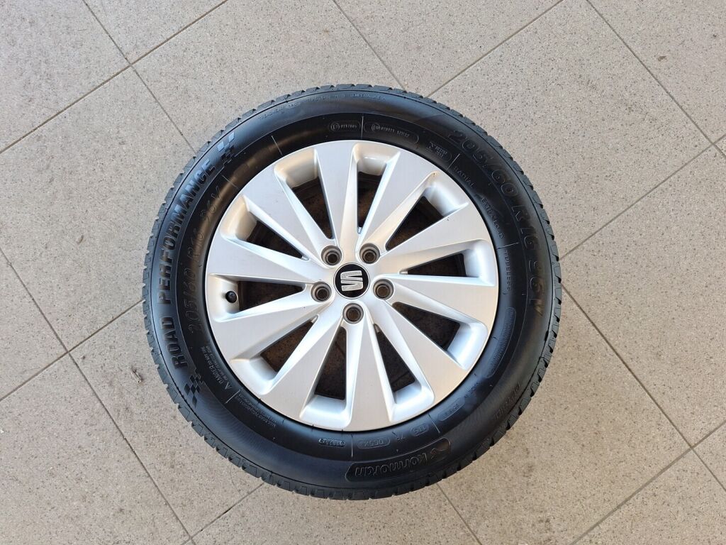 Seat Arona 2019 Hopea