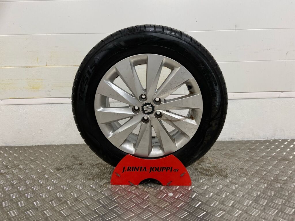 Seat Arona 2018 Valkoinen