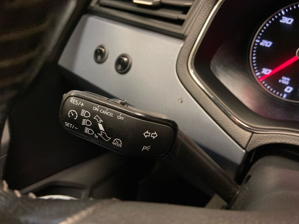 Seat Arona 2018 Valkoinen