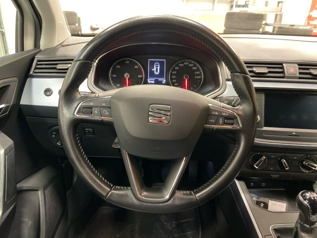Seat Arona 2018 Valkoinen