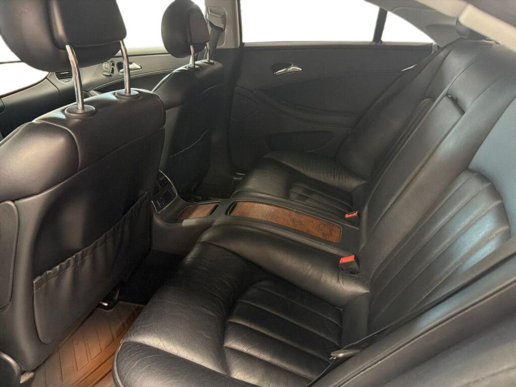 Mercedes-Benz CLS 2005 Hopea