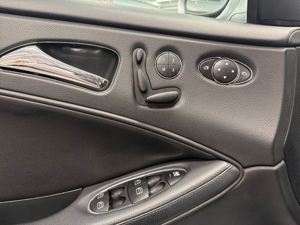 Mercedes-Benz CLS 2005 Hopea