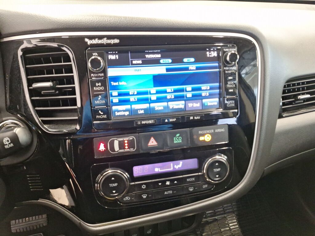 Mitsubishi Outlander PHEV 2015 Harmaa