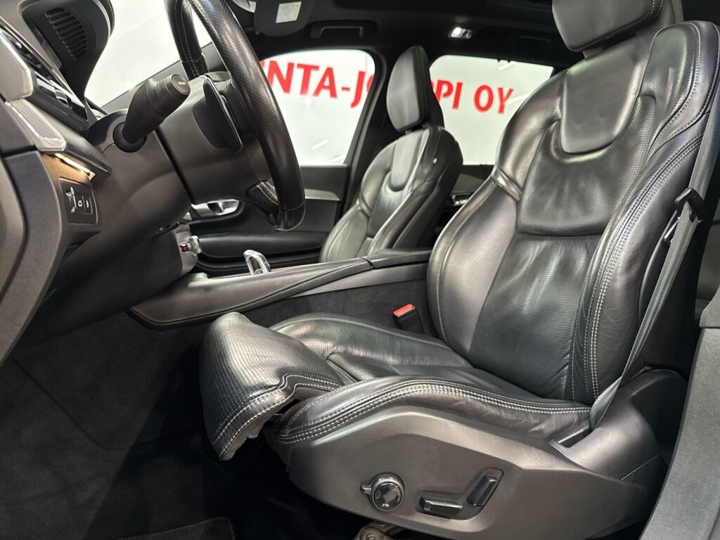 Volvo XC90 2018 Harmaa