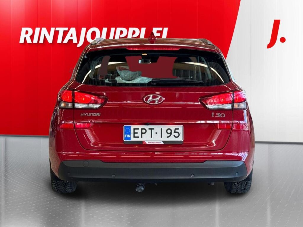 Hyundai i30 Wagon 2019 Punainen