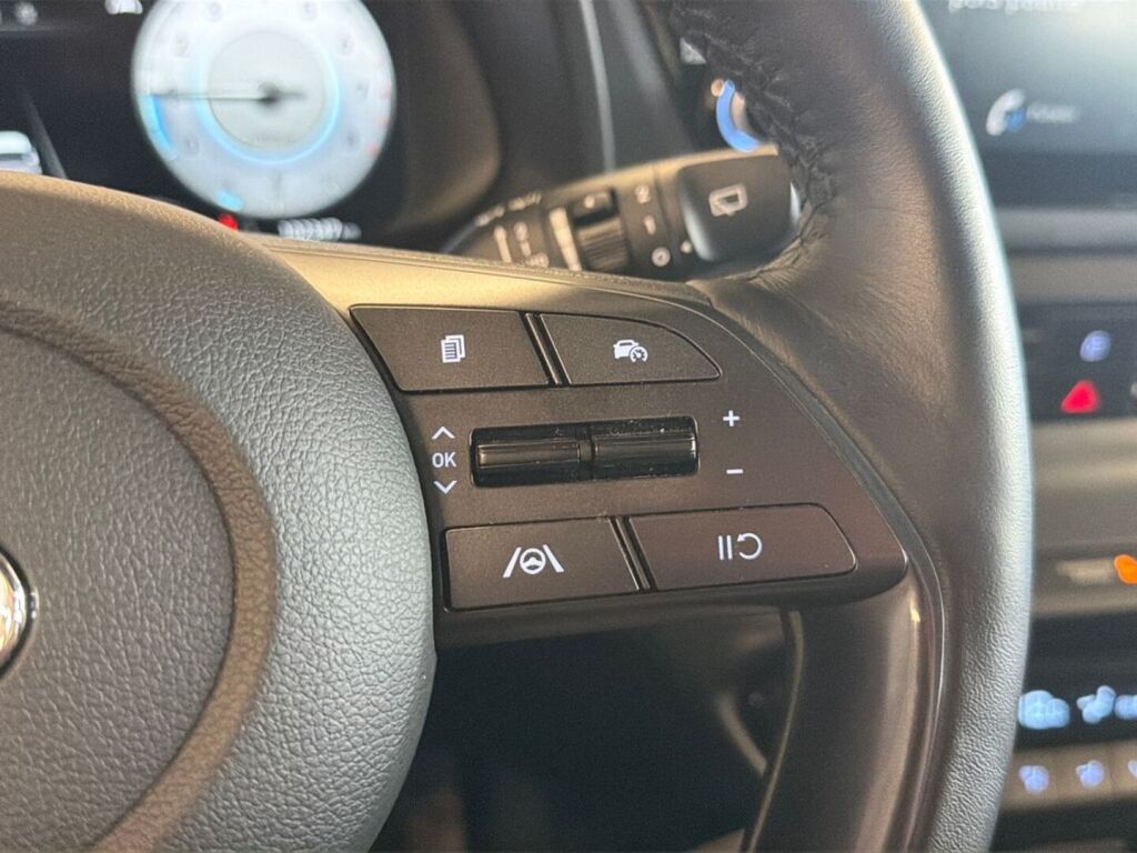Hyundai i20 Hatchback 2021 Valkoinen