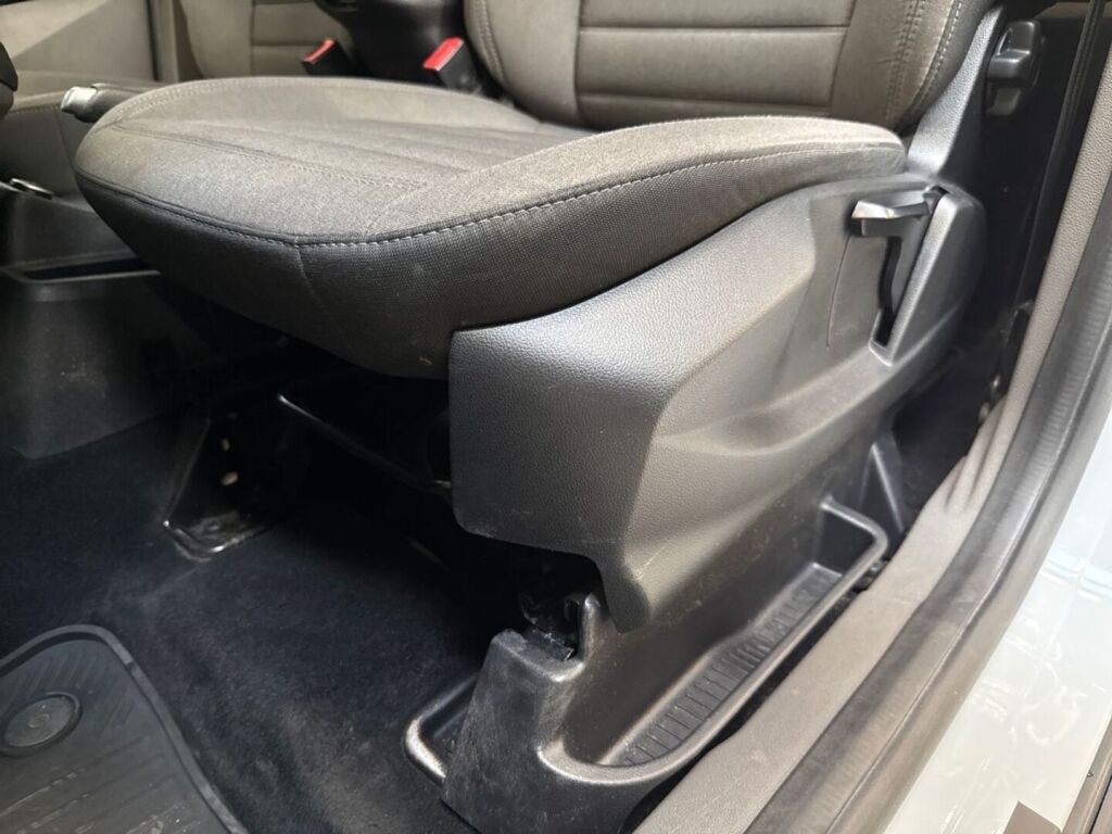 Ford Grand Tourneo Connect 2018 Valkoinen