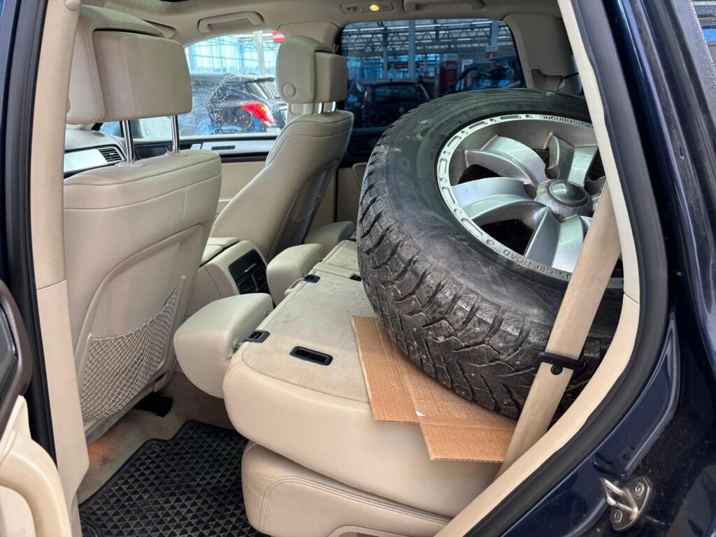 Volkswagen Touareg 2010 Sininen