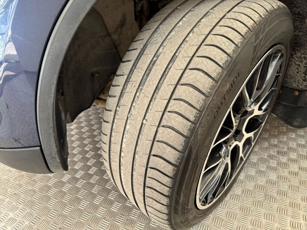 Volkswagen Touareg 2010 Sininen