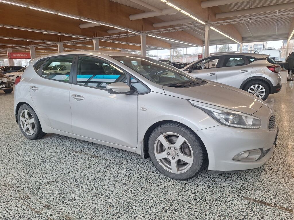Kia Ceed 2013 Harmaa