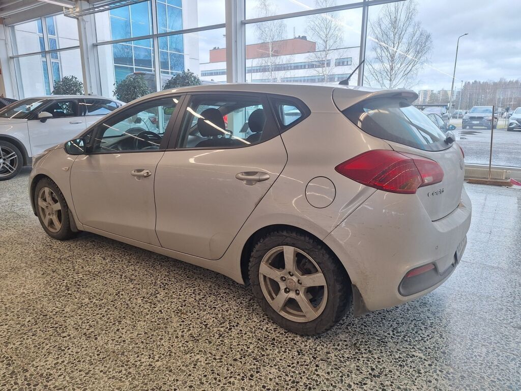 Kia Ceed 2013 Harmaa