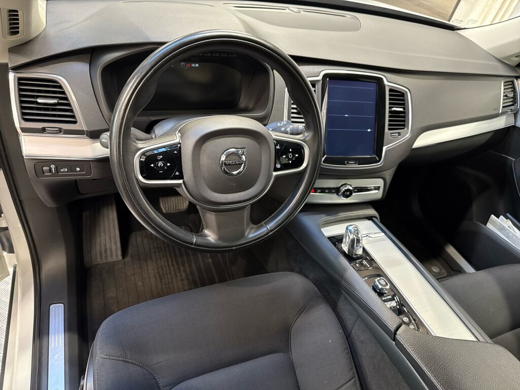 Volvo XC90 2019 Valkoinen