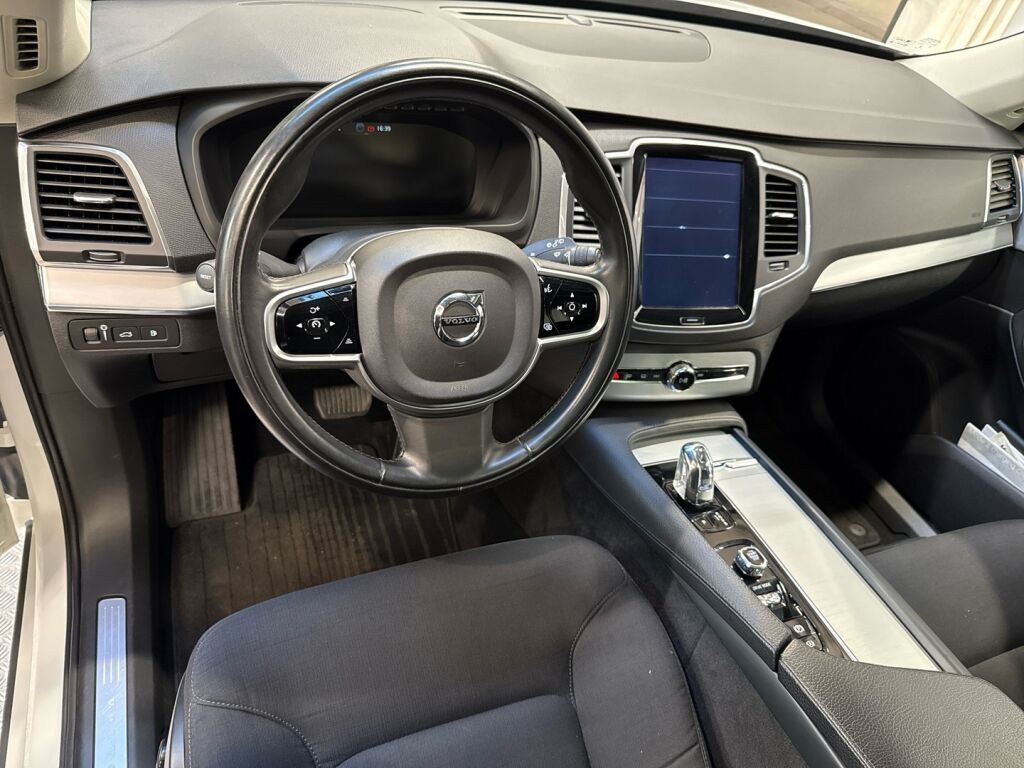 Volvo XC90 2019 Valkoinen