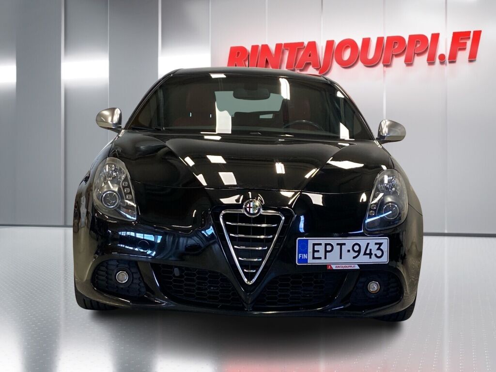 Alfa Romeo Giulietta 2011 Musta