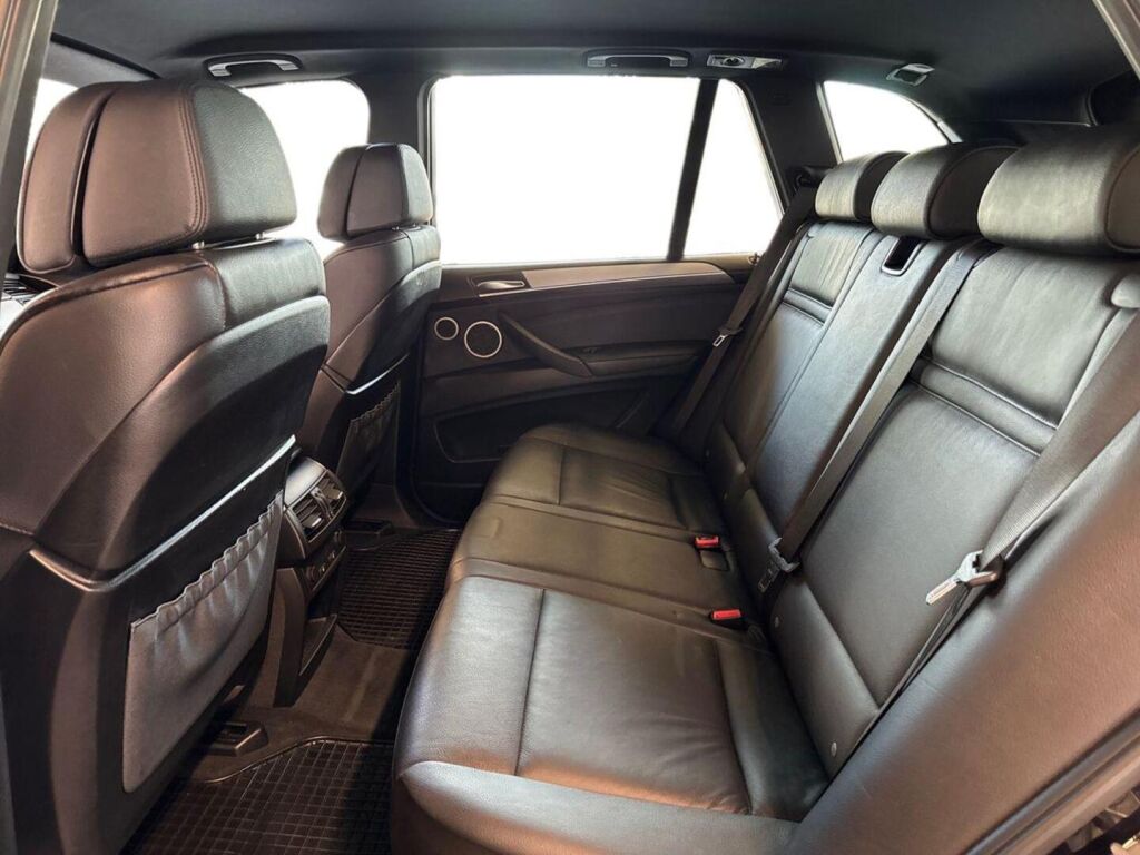 BMW X5 2013 Musta
