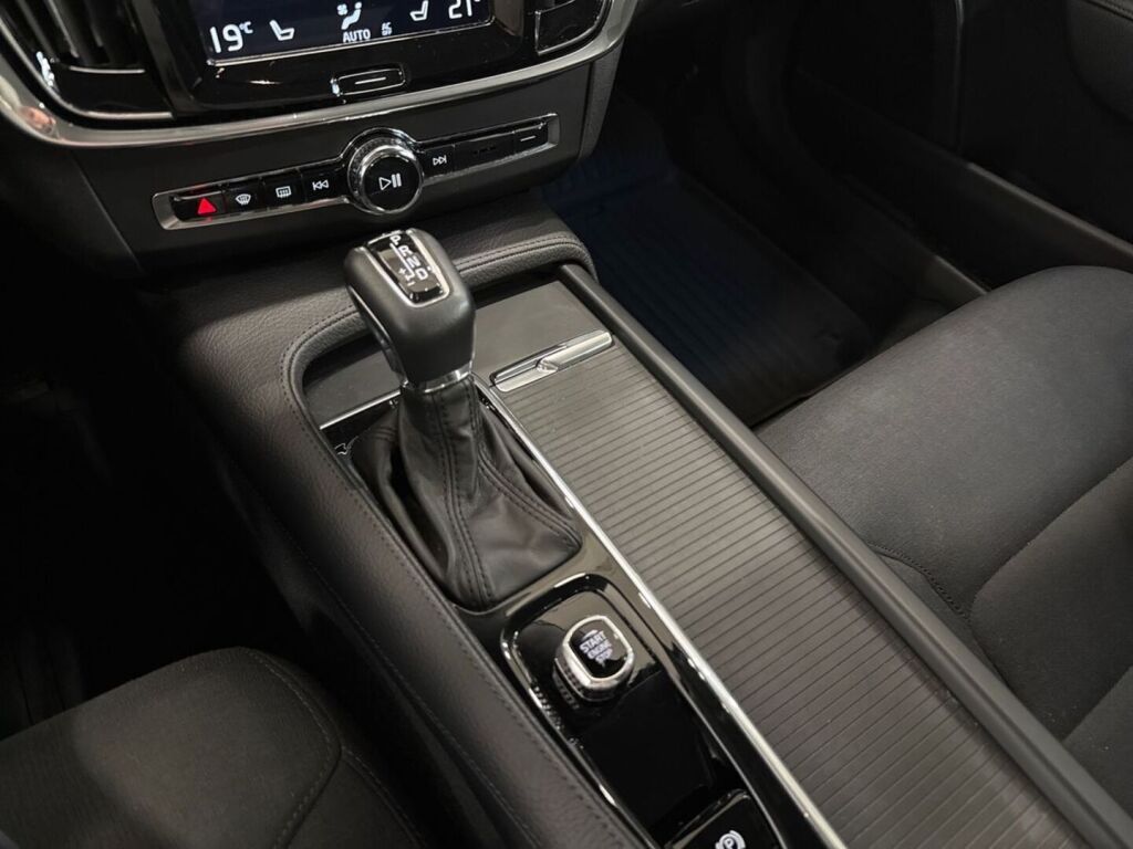 Volvo S90 2018 Valkoinen