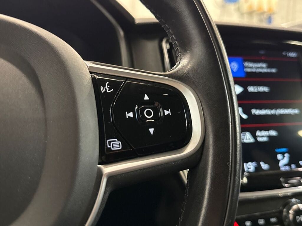 Volvo S90 2018 Valkoinen