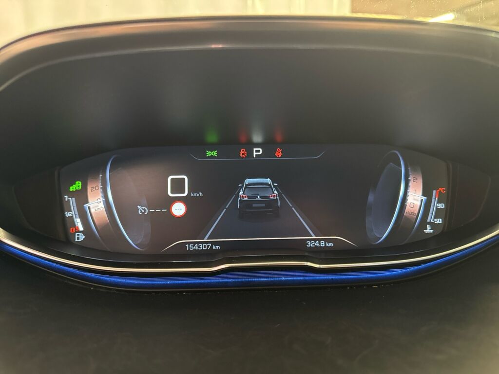 Peugeot 5008 2019 Musta