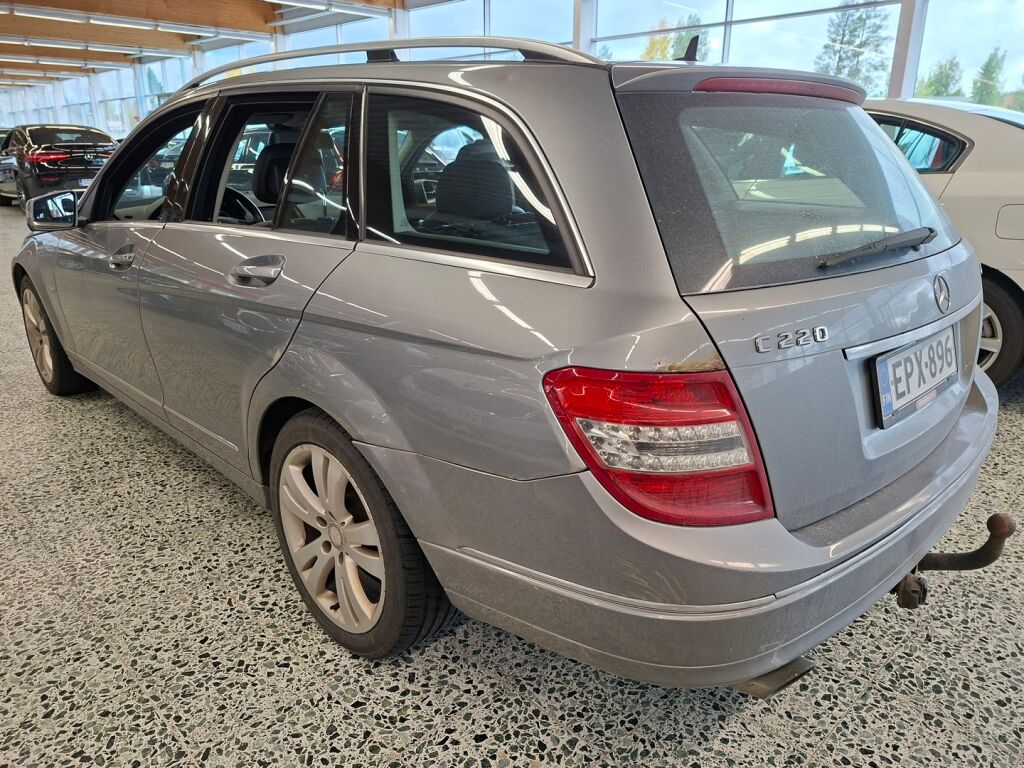 Mercedes-Benz C 2010 Harmaa