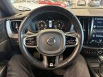 Volvo XC60 2019 Sininen