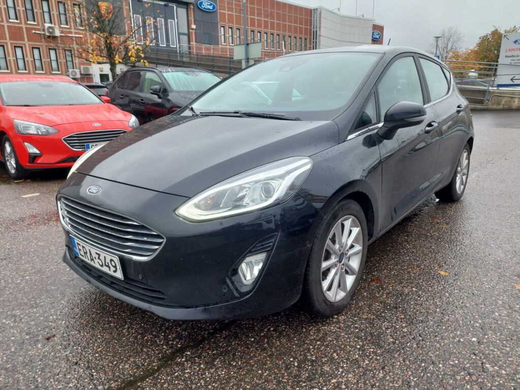 Ford Fiesta 2019 Musta