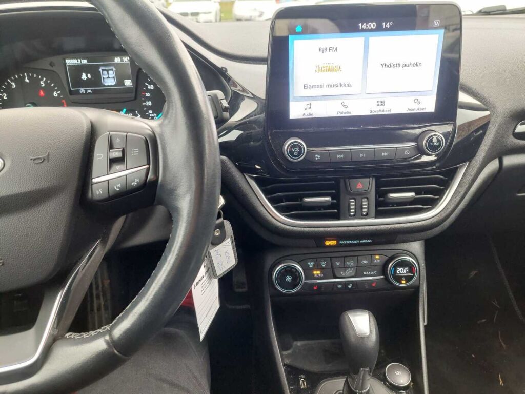 Ford Fiesta 2019 Musta