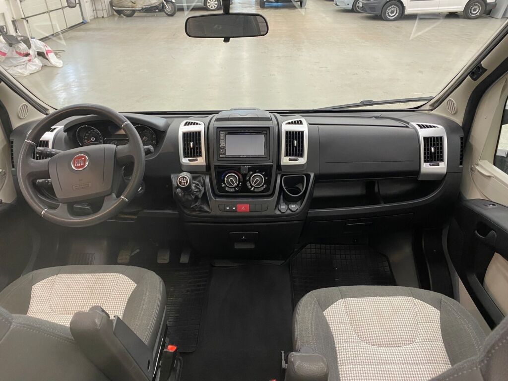 Adria Twin Supreme 640 SLB 2019 Harmaa