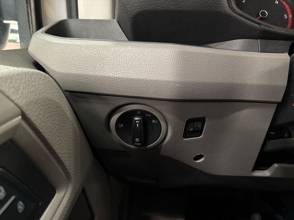 Volkswagen Crafter 2019 Valkoinen