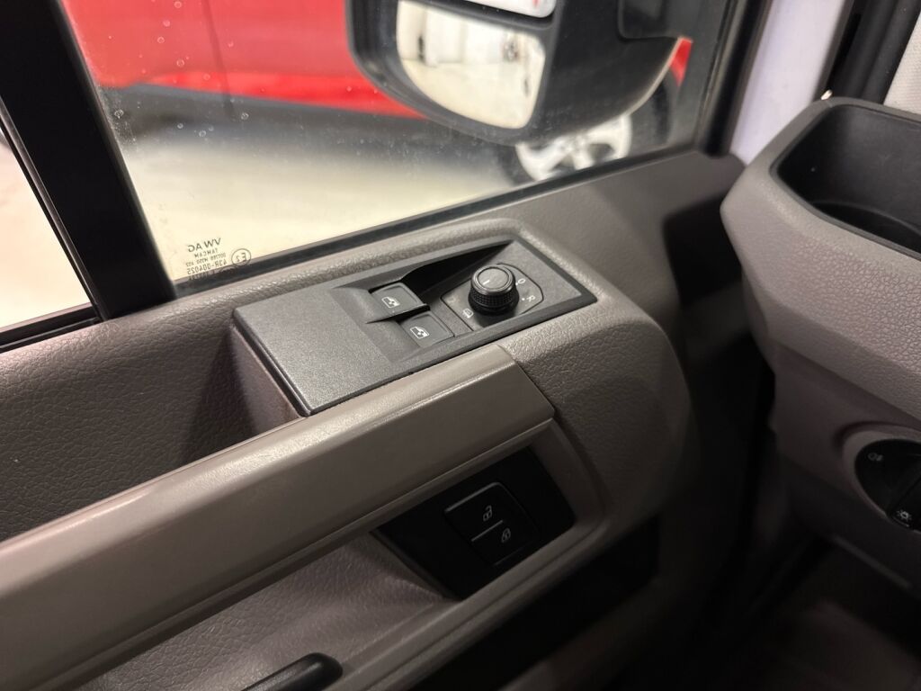 Volkswagen Crafter 2019 Valkoinen