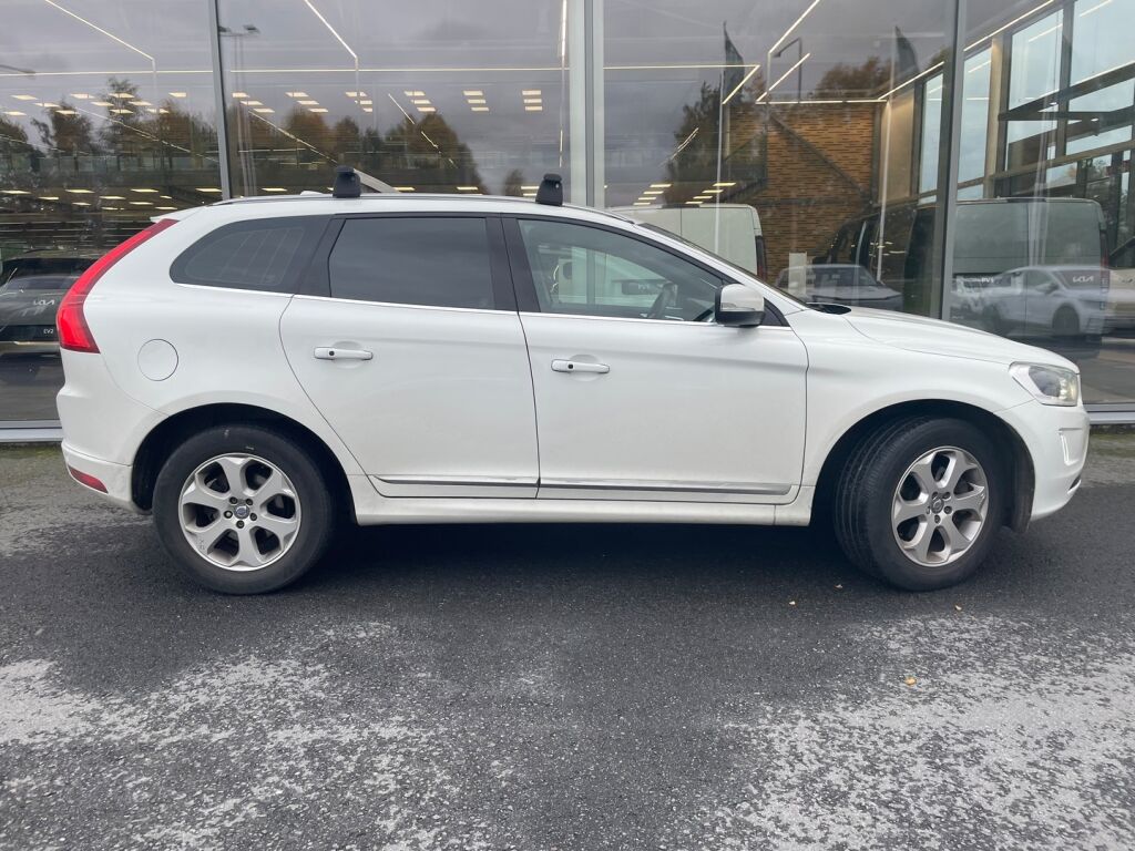 Volvo XC60 2016 Valkoinen