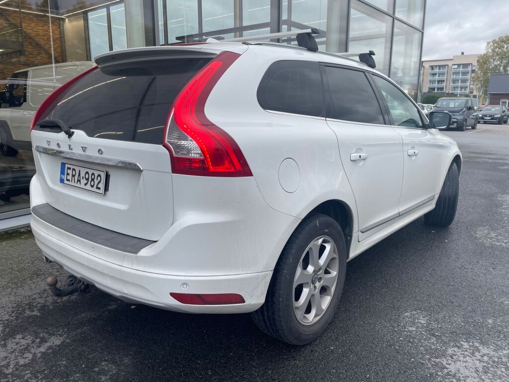 Volvo XC60 2016 Valkoinen