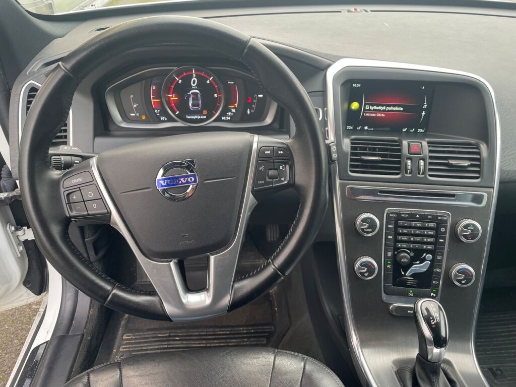 Volvo XC60 2016 Valkoinen