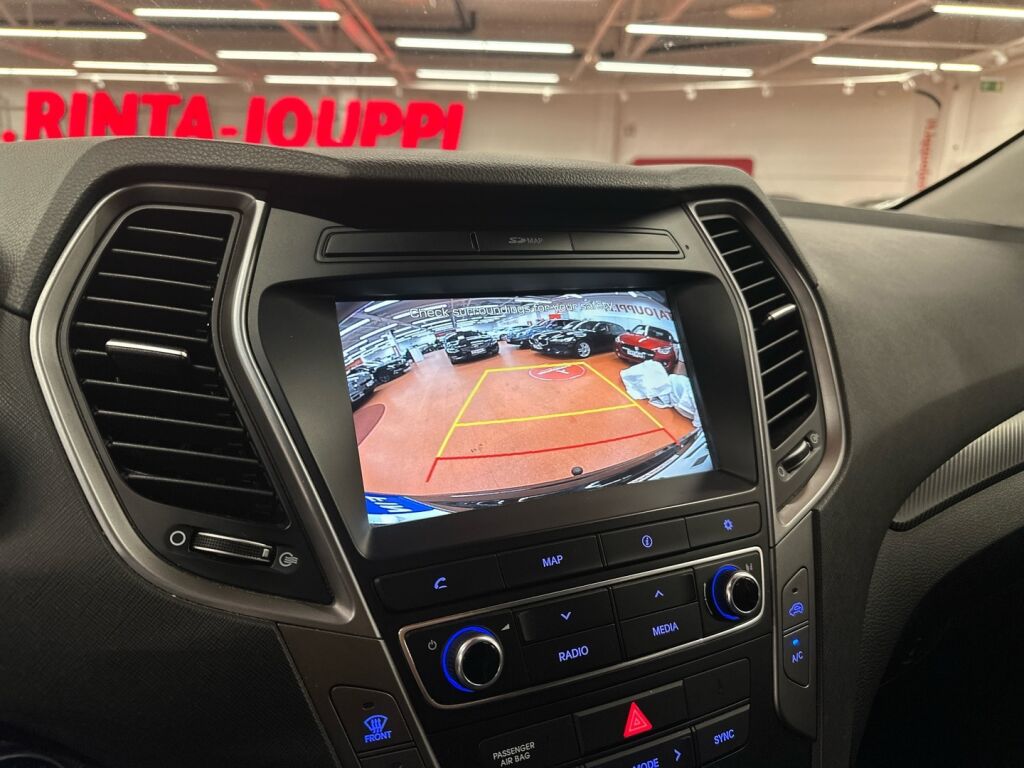 Hyundai Santa Fe 2016 Musta