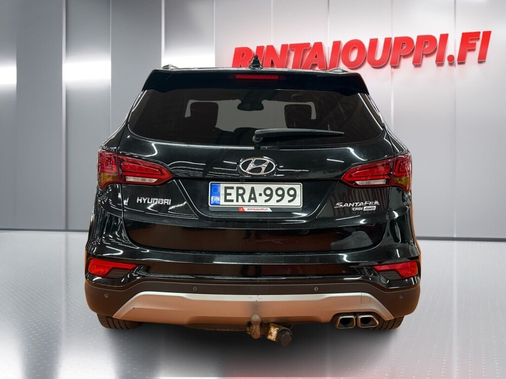 Hyundai Santa Fe 2016 Musta