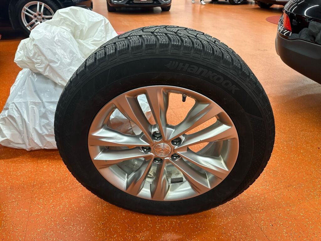 Hyundai Santa Fe 2016 Musta