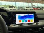 Volkswagen Golf 2022 Musta
