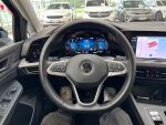 Volkswagen Golf 2022 Musta