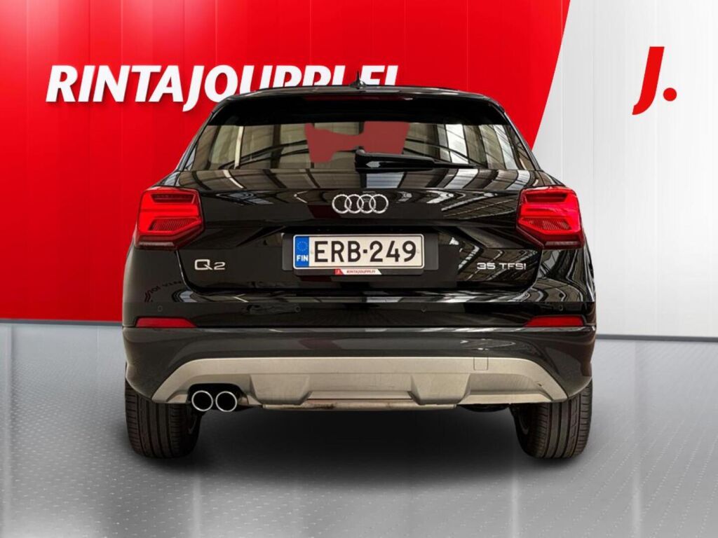 Audi Q2 2019 Musta