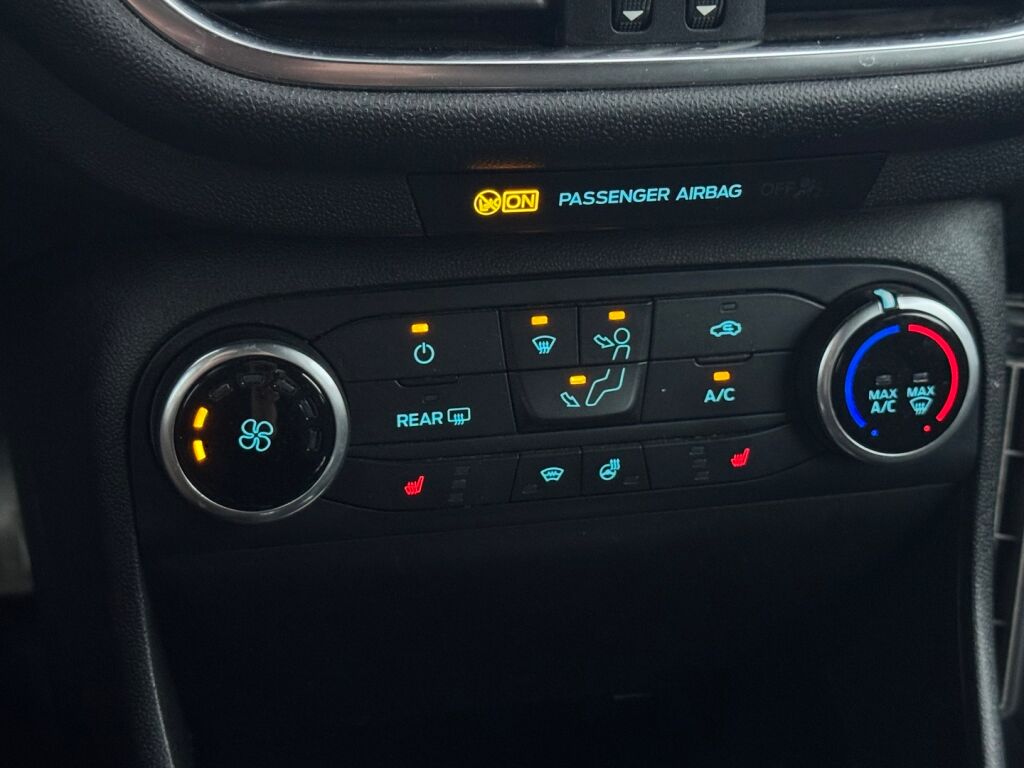 Ford Fiesta Van 2019 Valkoinen