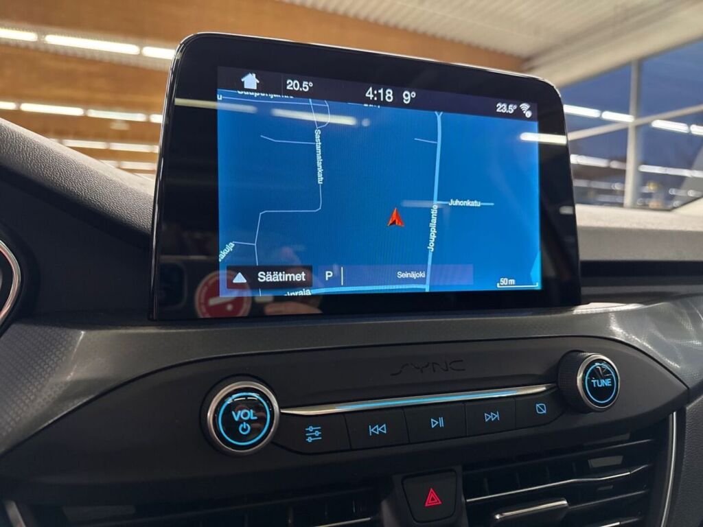 Ford Focus 2019 Metallinhohto Oranssi (Orange Glow)