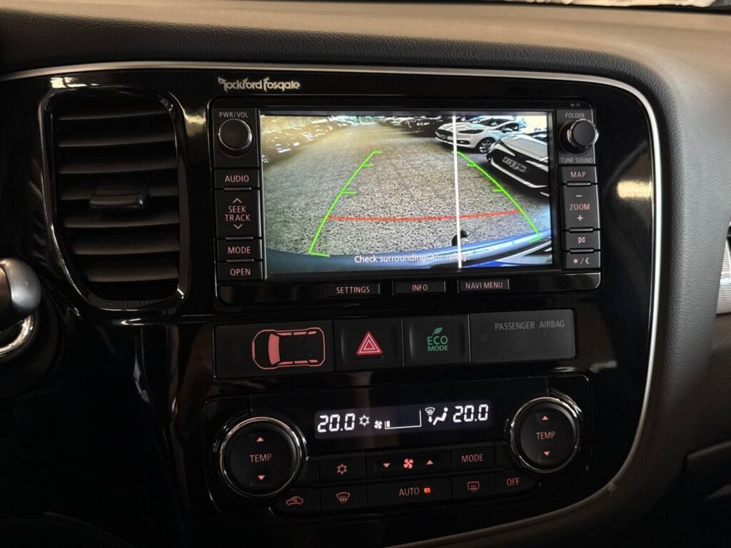 Mitsubishi Outlander PHEV 2014 Sininen