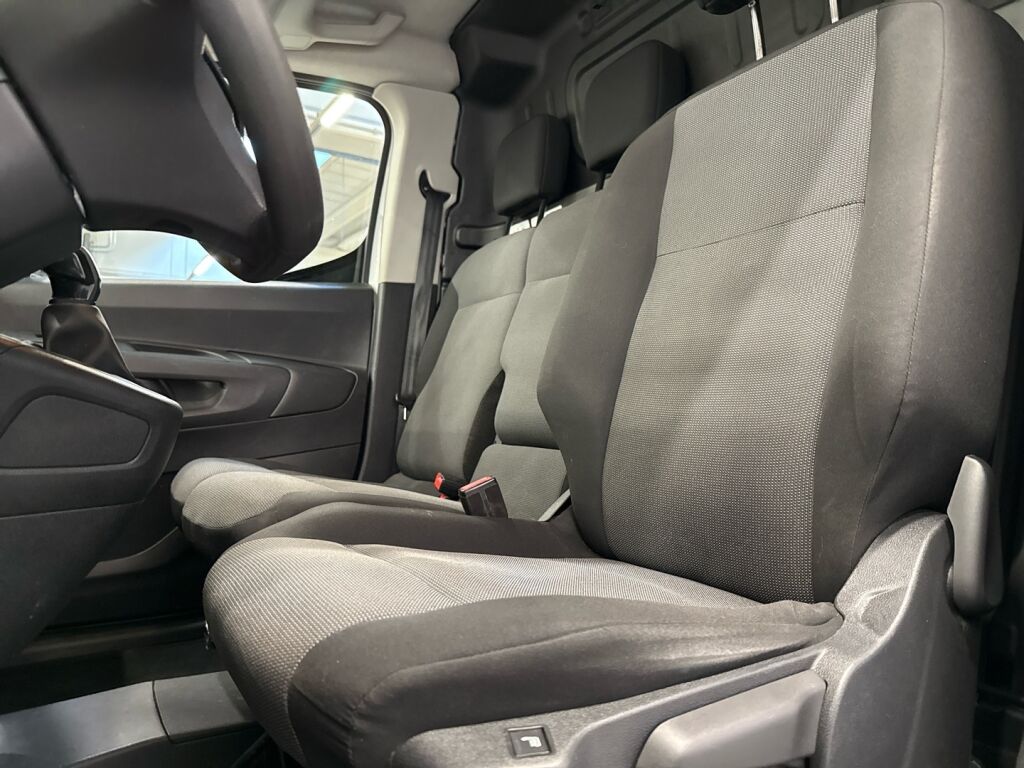 Opel Combo 2020 Valkoinen