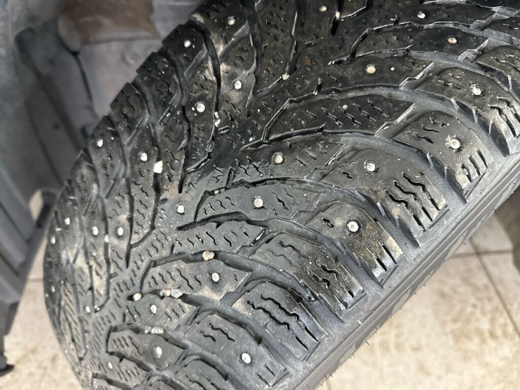 Toyota Camry 2019 Ruskea (beige)