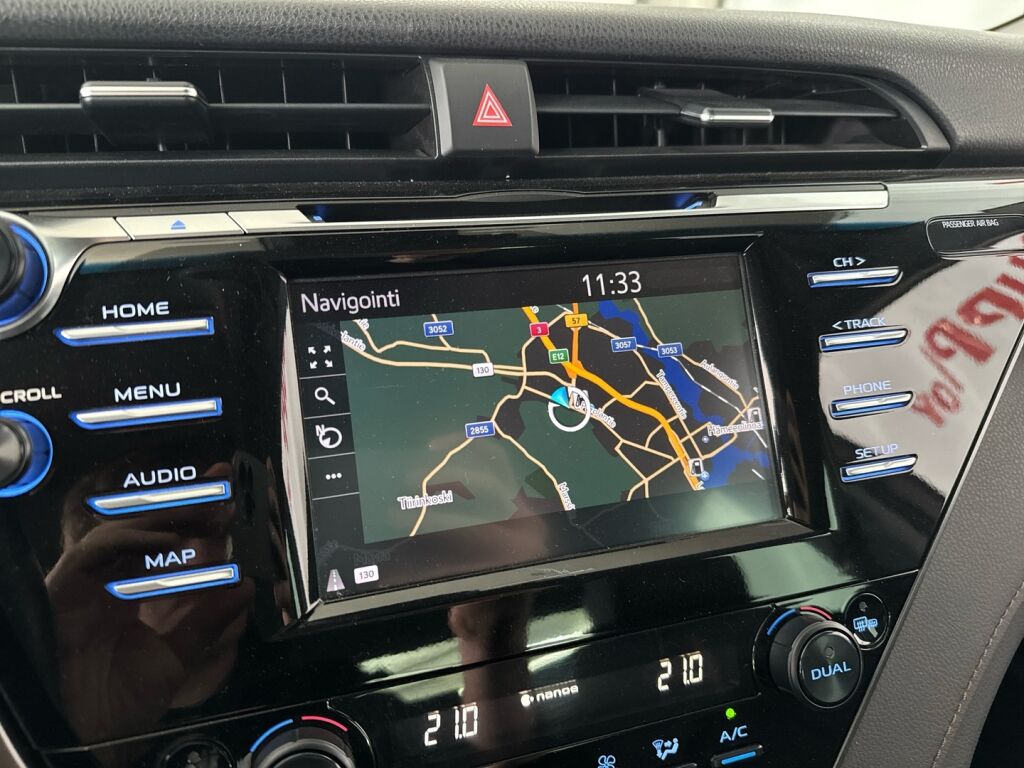 Toyota Camry 2019 Ruskea (beige)