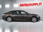 Toyota Camry 2019 Ruskea (beige)