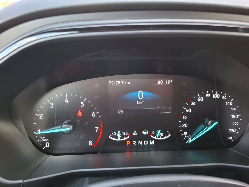 Ford Focus 2019 Musta