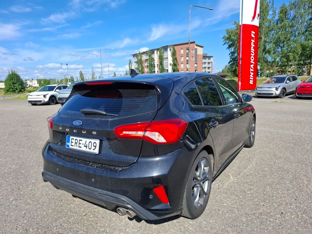 Ford Focus 2019 Musta