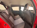 Toyota Yaris 2019 Punainen