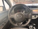 Toyota Yaris 2019 Punainen